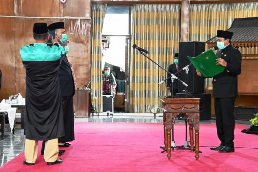 Awal Tahun, Bupati Pasuruan Lantik 10 Kepala Dinas