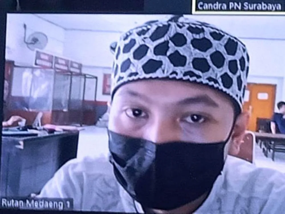 Terdakwa Dituntut 2 Tahun Karena BCA Salah Transfer