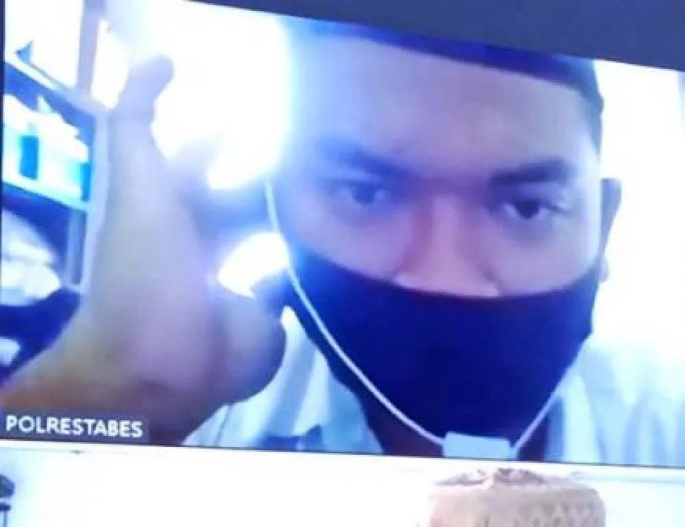 Kurir Jaringan Lapas Pikir-pikir Dipenjara 9 Tahun