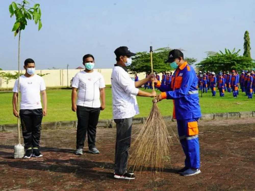 Gus Ipul Bentuk Tim LSB Kota Pasuruan