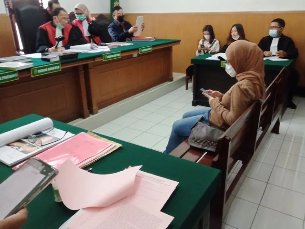 Hajar Pelakor, Asteria Ismi Sawitri Jadi Pesakitan