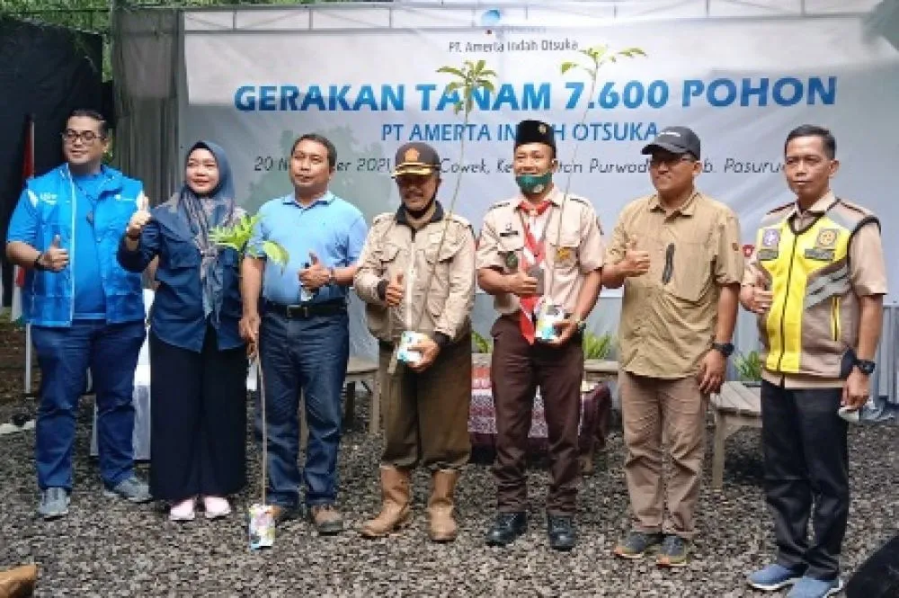 7600 Pohon Ditanam di Gunung Sempu