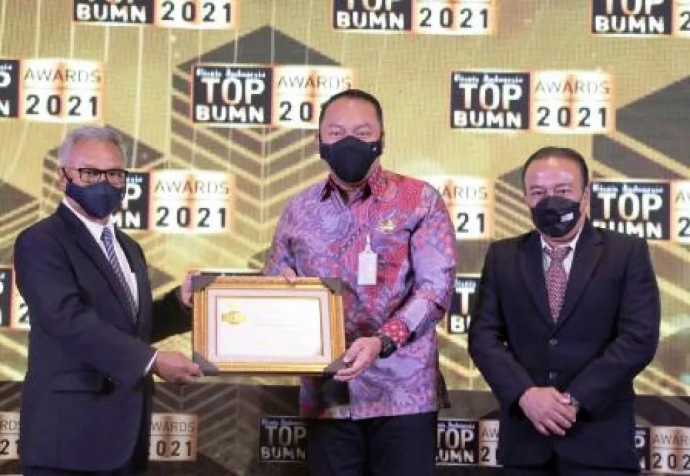 Direktur Utama Jasa Raharja Sabet Penghargaan