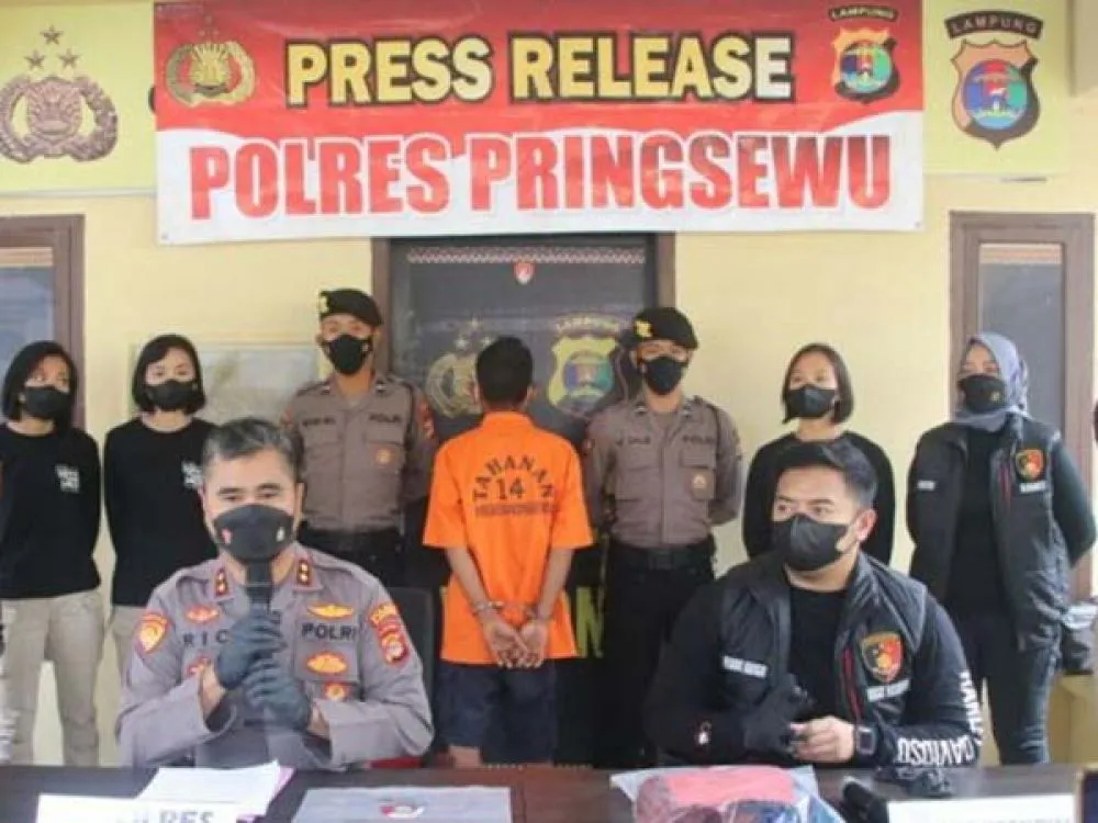 Seorang Bapak Cabuli Anak Kandung di Lampung