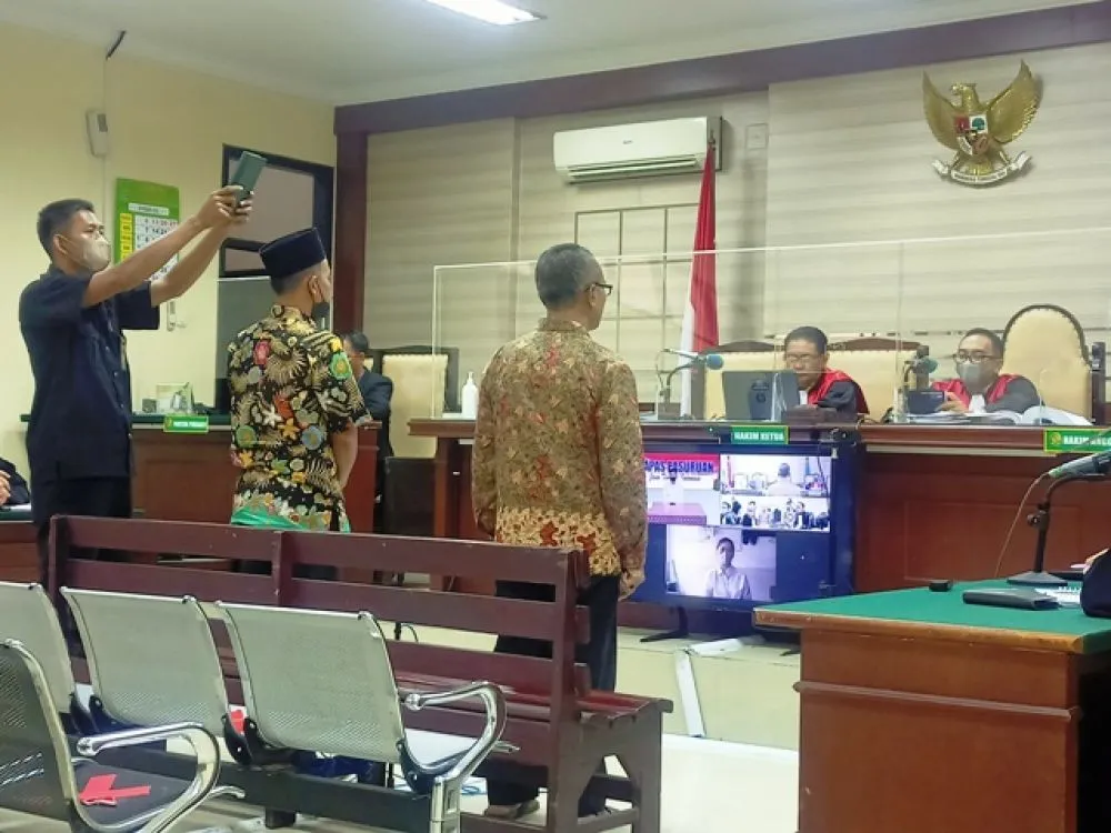 Lurah dan Staf Bersumpah Tidak Dapat Uang JLU