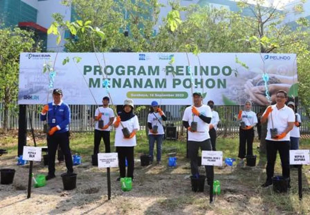 Pelindo Regional 3 Tanam 2500 Bibit Pohon di 4 kota