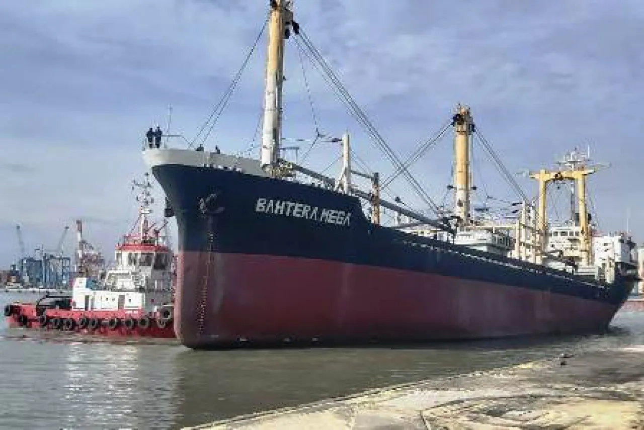 Tenggelam di Perairan Masalembu, Nahkoda KM Bahtera Mega Hilang