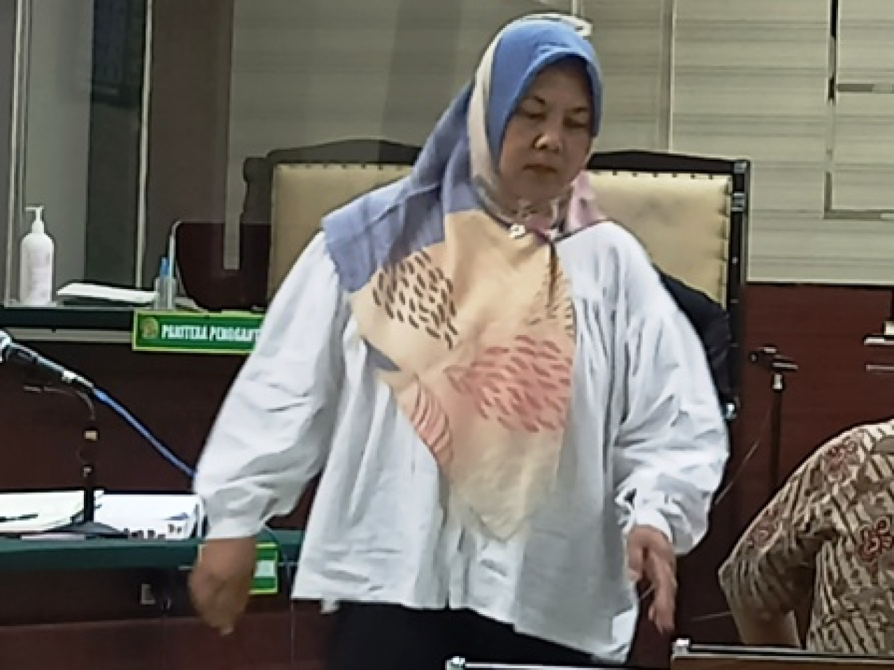 Istri Terdakwa Kades Ngariboyo Akui Beri Nota Kosong
