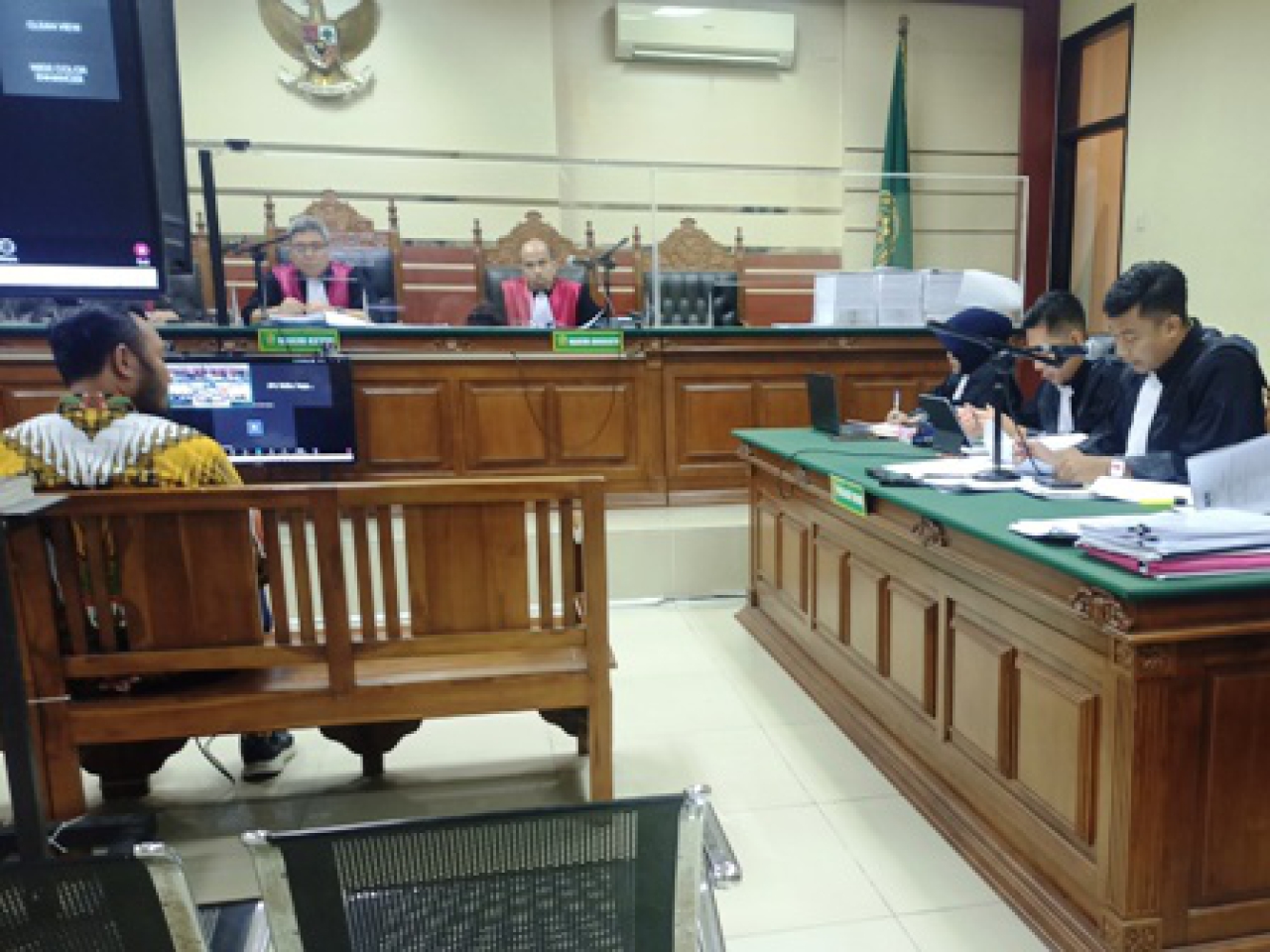 Menteri Keuangan Friman Dwi saat di PN Tipikor Surabaya,