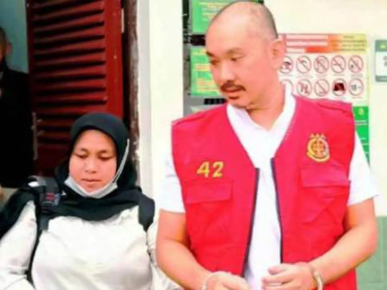 Setelah Tembak Mobil Eri Cahyadi, Terdakwa Royce Muljanto Rusak Pintu Kaca Bank Mandiri