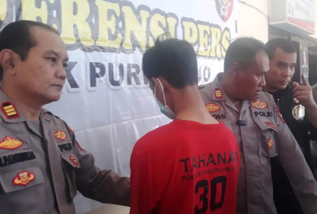 Cucu Curi Uang dan Perhiasan Nenek di Pasuruan Untuk Judi