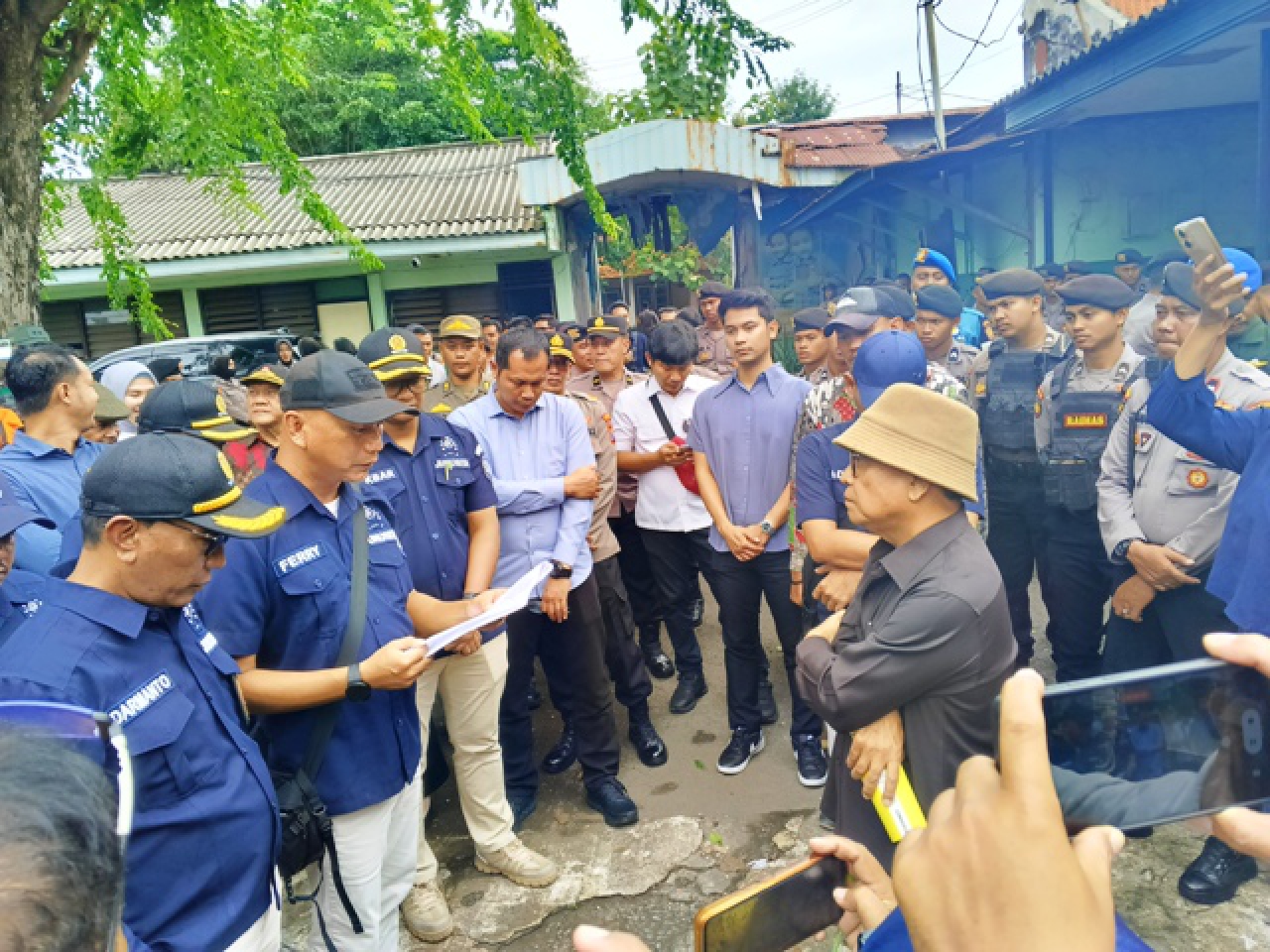 Pembacaan eksekusi di Sekolah Trisila Surabaya