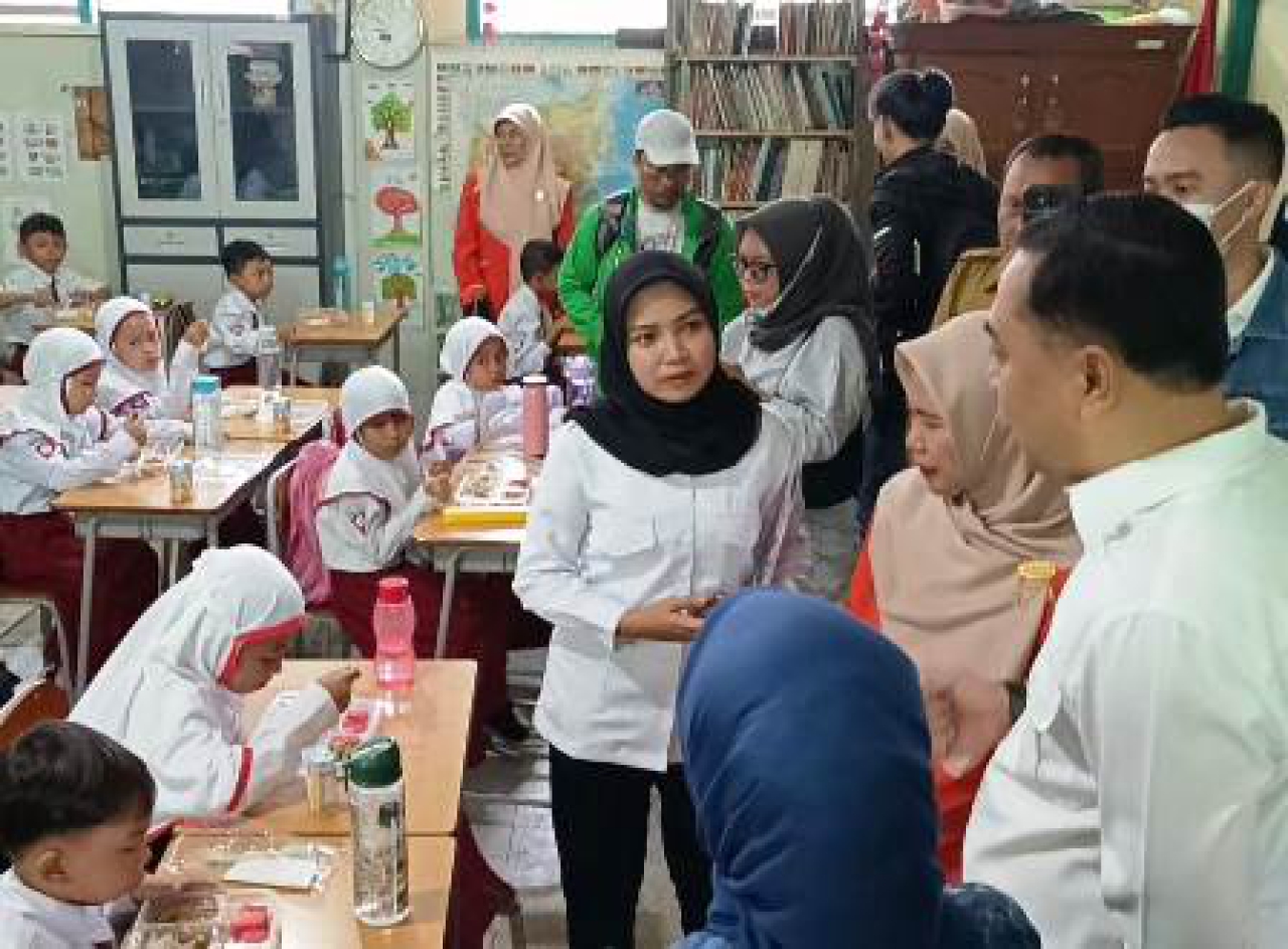 Eri Cahyadi pantau distribusi Program MBG