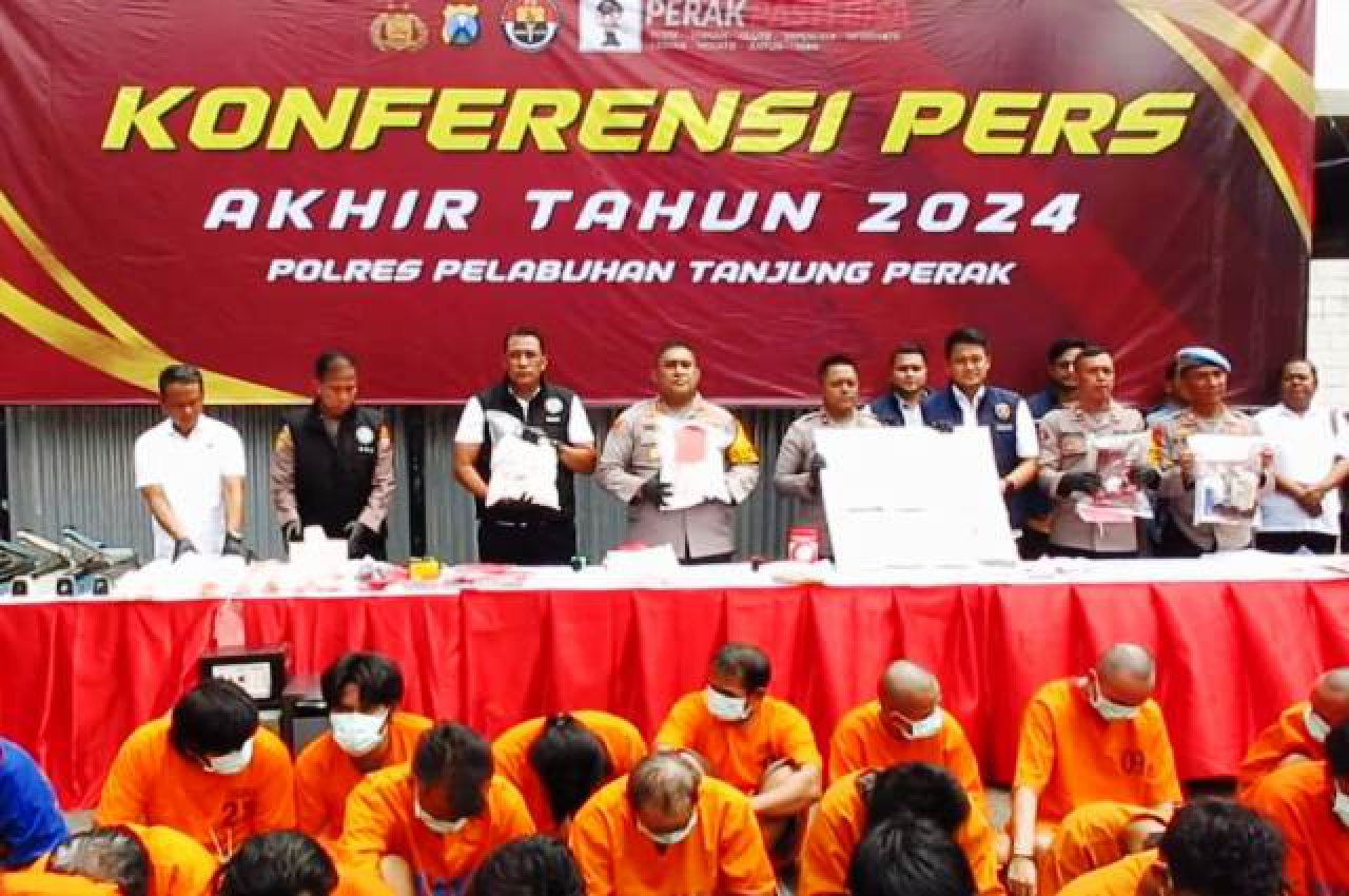 Polres Pelabuhan Tanjung Perak Pamer Tangkapan 2024.