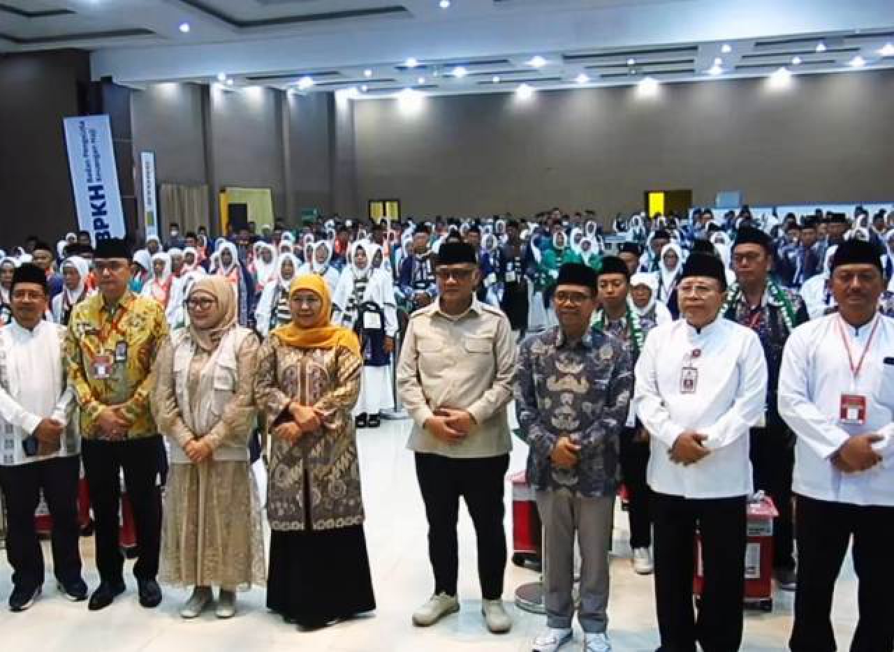 Pelepasan calon jamaah haji ke Tanah Suci.