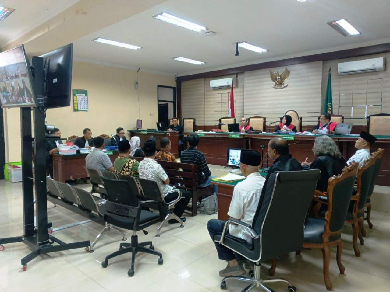 Medan Amrullah, Muhammad Roni, Karliyan, Vebi Veronika, Kiki Dwi Indahsari, Bahana Bella, Agus Mujiono