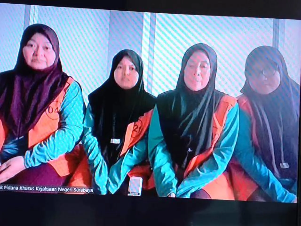 Pegawai dan Calo BRI Mulyosari Terbukti Bersama-Sama Korupsi
