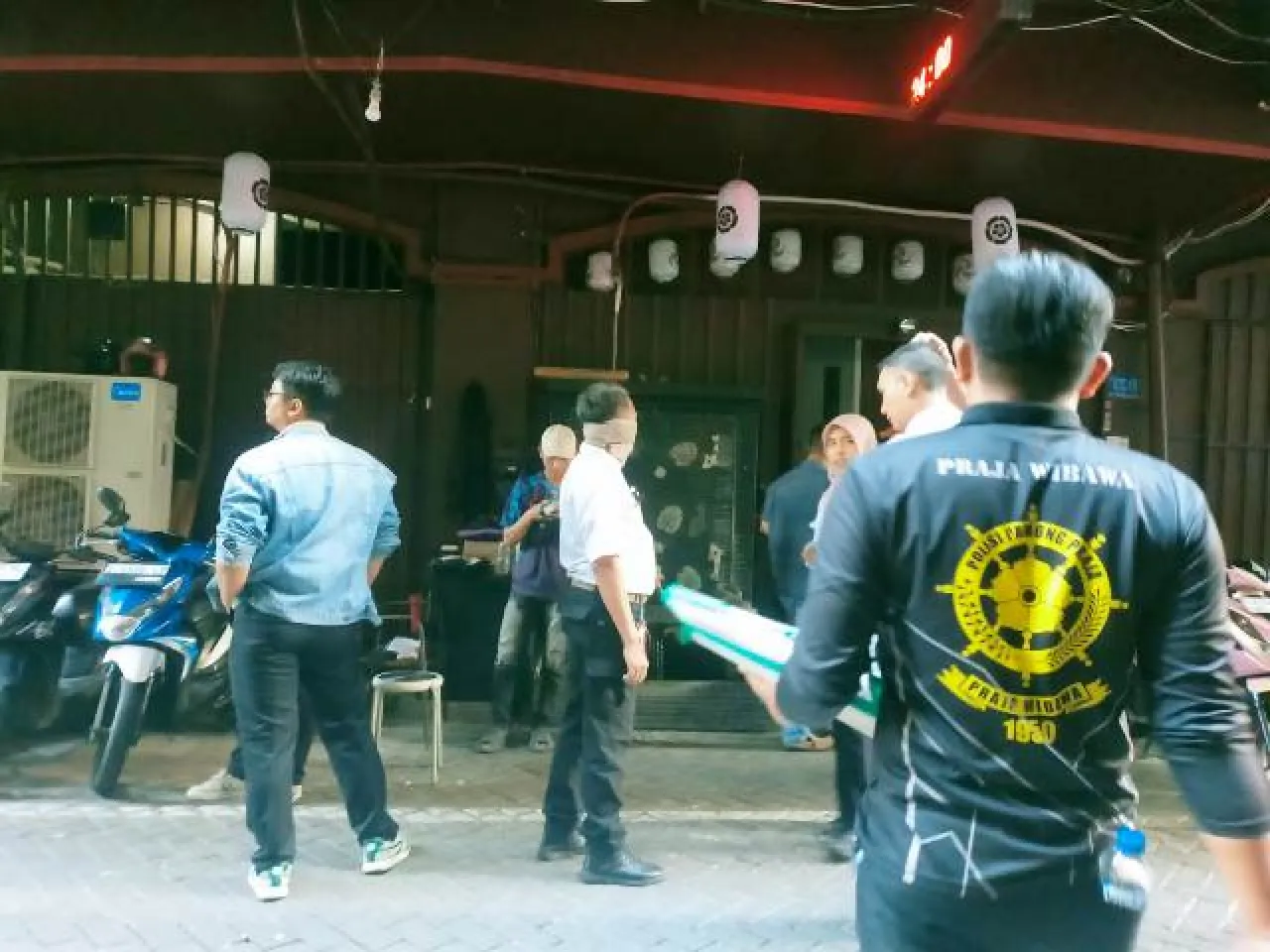 Gion Spa and Pub di Surabaya