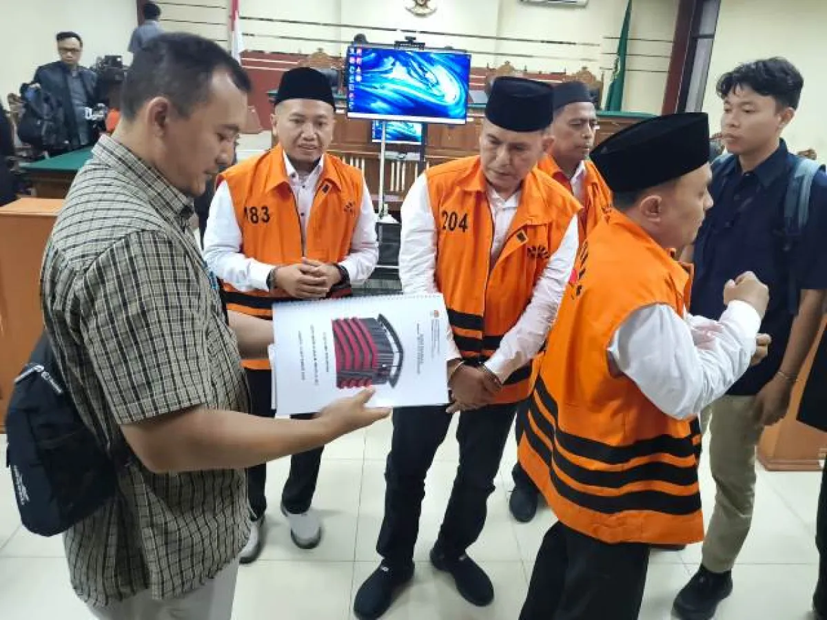 Pimpinan Pondok Pesantren Darul Ulum Paiton Probolinggo Potong Hibah Pokir DPRD Jatim 25 Persen