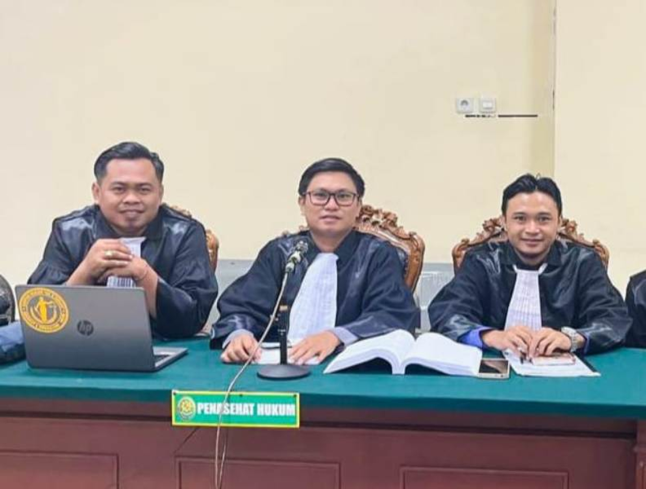 Khasan Saifullah, Syaiful Anam, dan Ahkmat Winarto.