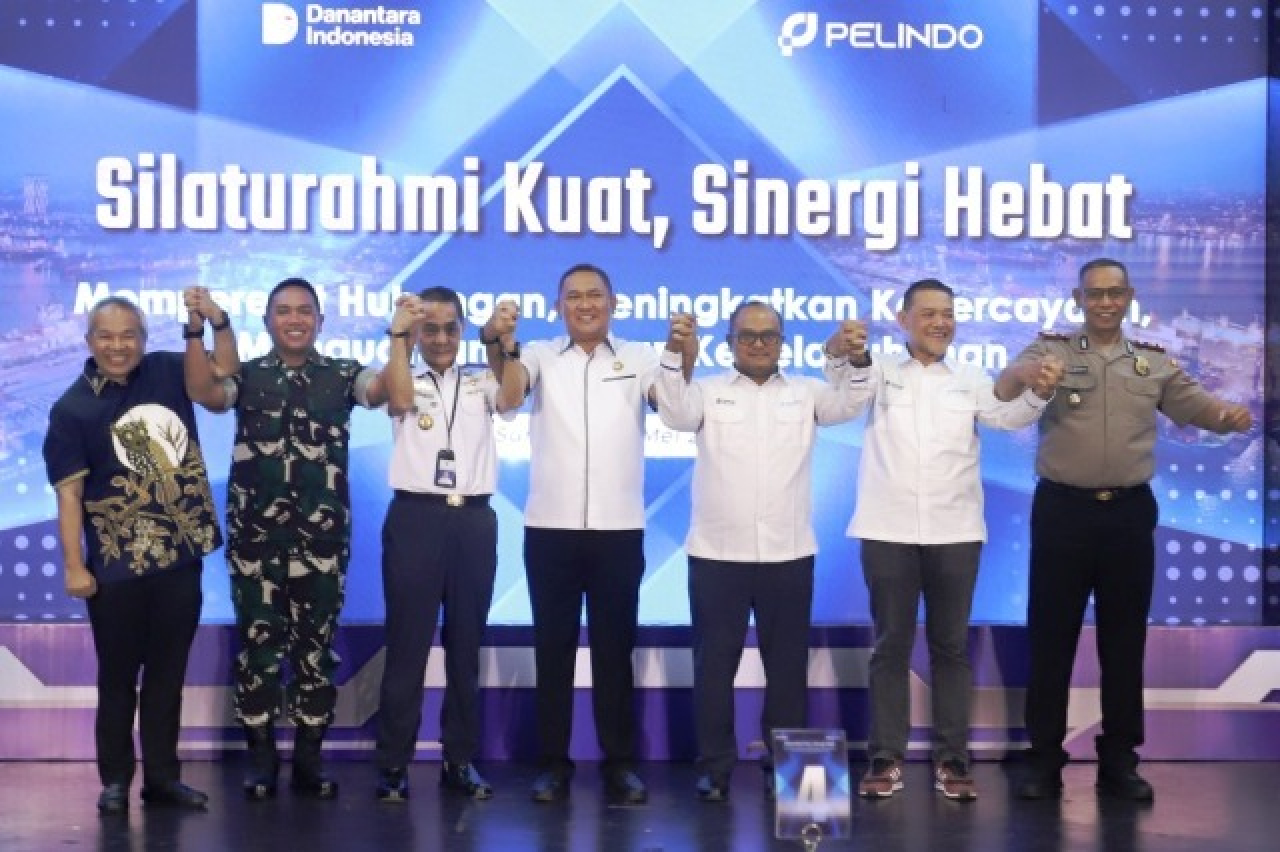 Coffee Morning bersama para stakeholder utama Tanjung Perak.