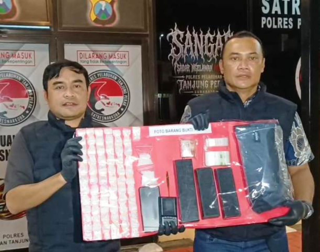 Warga Benteng Dalam Semampir Jual Sabu dari Pagi hingga Malam