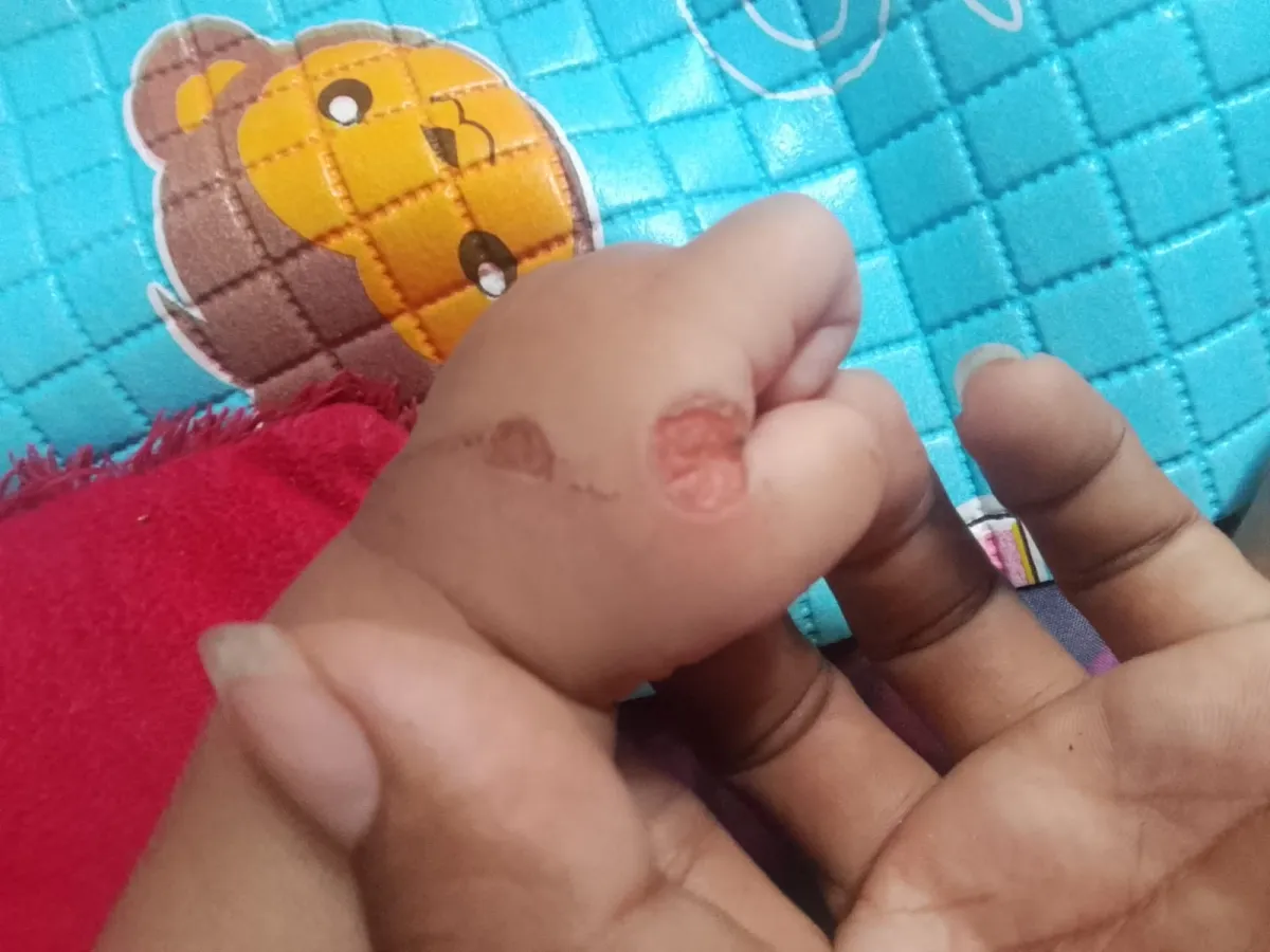 Hanya Dikonfirmasi Lewat Hotline Eri Cahyadi, Orang Tua Bayi Alvan Anggap RSUD Dr. Mohamad Soewandhie tak Serius
