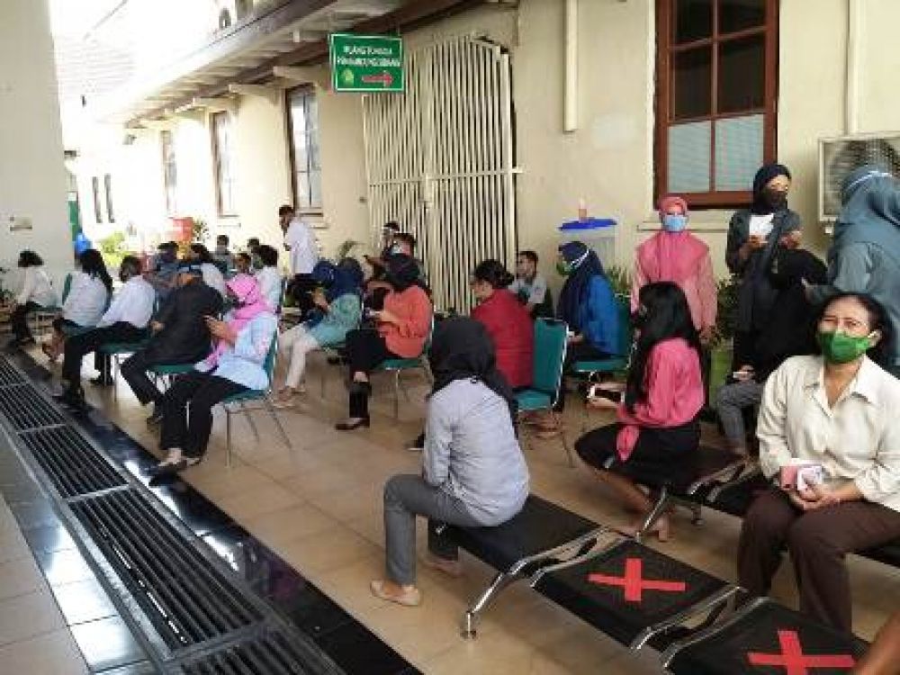 310 Pegawai Pengadilan Negeri Surabaya Rapid Test