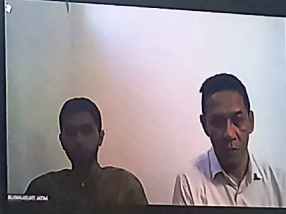(kiri) Agung Budhi Satriyo (kanan) Dwi Fendi Pamungkas