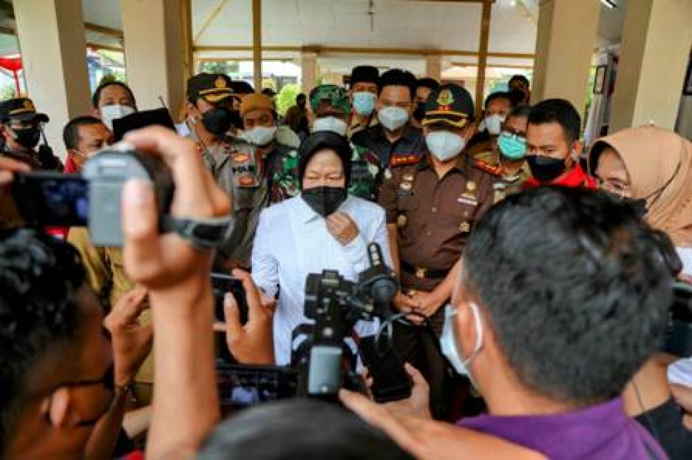 Tri Rismaharini di Kabupaten Pasuruan