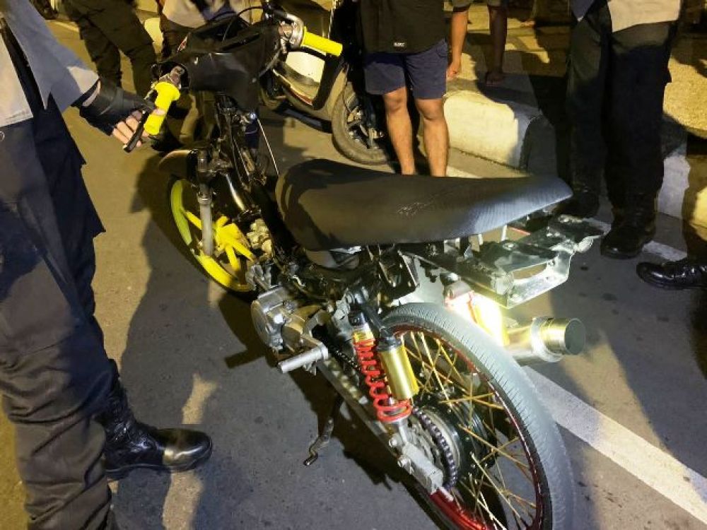 Balap Liar di Mataram Jelang Sahur Dibubarkan