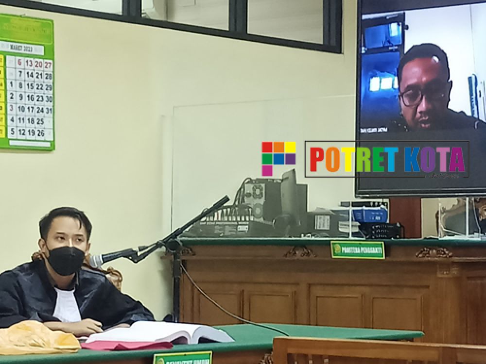 Sidang Putu Harry Sasmita, S.Kom, M.MT