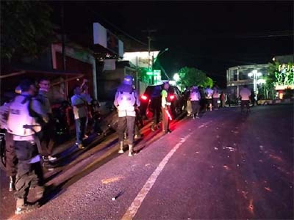 Kelompok Pemuda Dompu Ricuh Saat Acara Dangdut