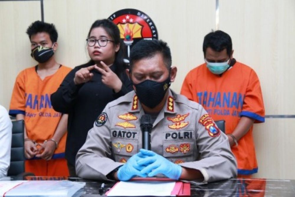Pembobol Kartu Kredit Diamankan Polda Jatim