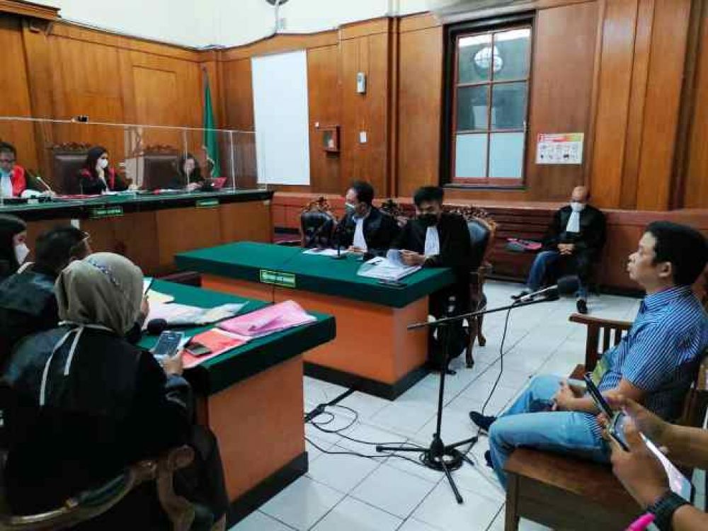 Anwari saat sidang belangsung