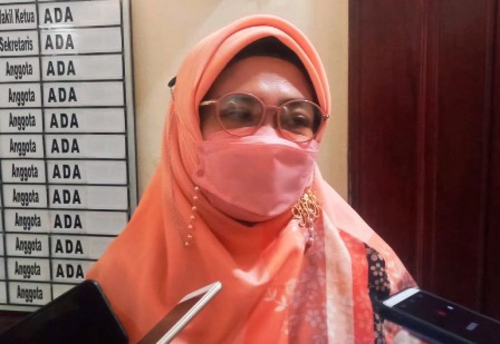 Aning Rahmawati ST