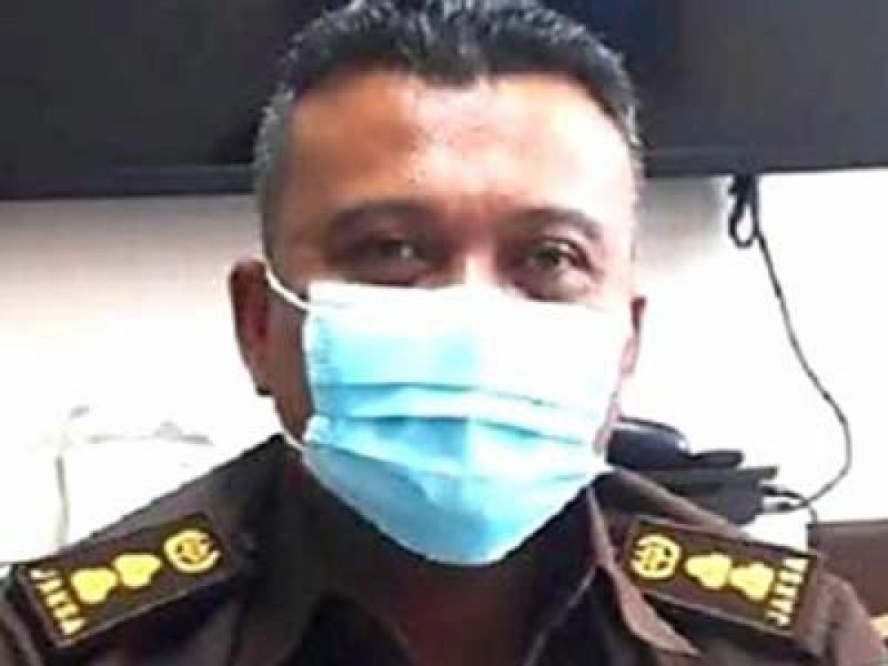 Kasi Penkum (Kepala Seksi Penerangan Hukum) Kejaksaan Tinggi Jawa Timur Fathur Rohman.
