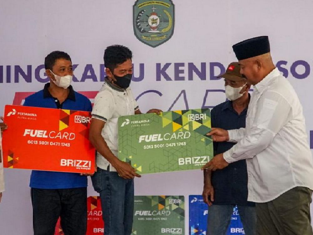 PT Pertamina Patra Niaga Regional Kalimantan bersama dengan Pemerintah Daerah Kutai Kartanegara meluncurkan penggunaan Fuel Card 2.0 untuk seluruh SPBU di Kabupaten Kutai Kartanegara, Senin (18/07/2022).