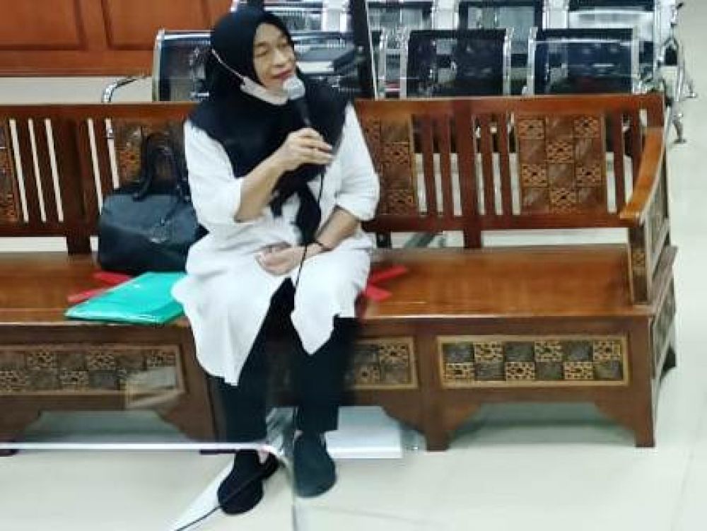 Hakim Minta Suliestyawati Kembalikan Uang Negara