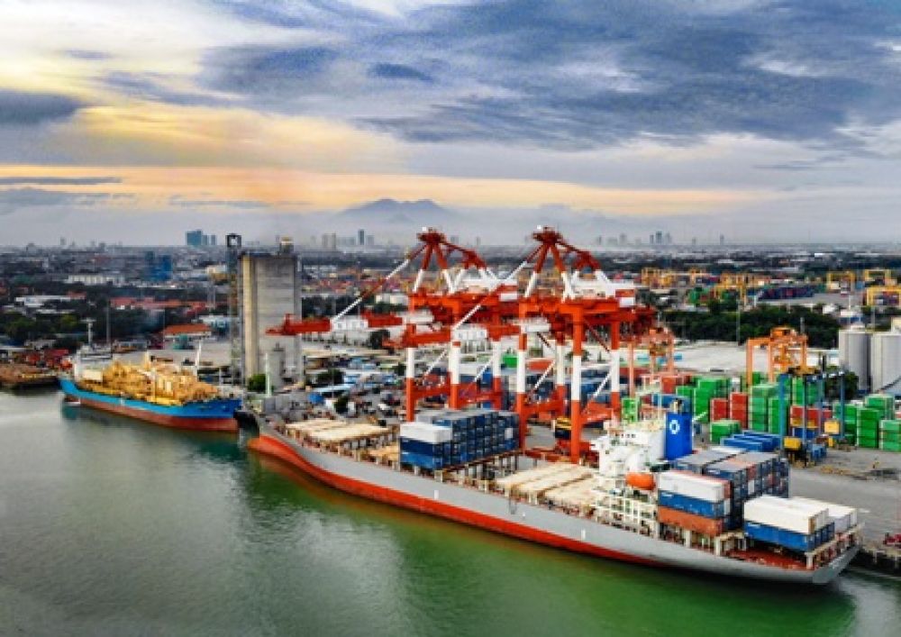 Sejumlah Terminal Peti Kemas Dikelola Subholding