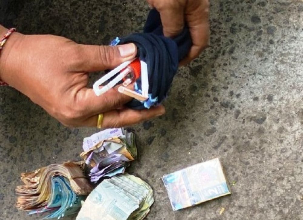 Jambret HP, Pasutri Ini Juga Edarkan Sabu