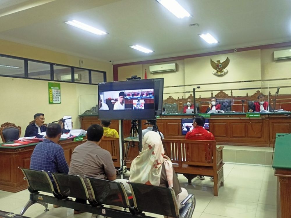 JPU I Nyoman Triantara SH saat mencerca pertanyaan ke saksi Zainul