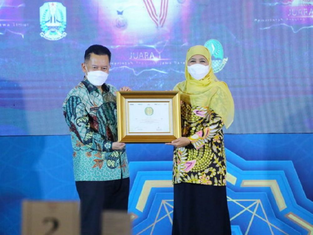 Jatim Borong Tiga Anugerah Adinata Syariah 2022