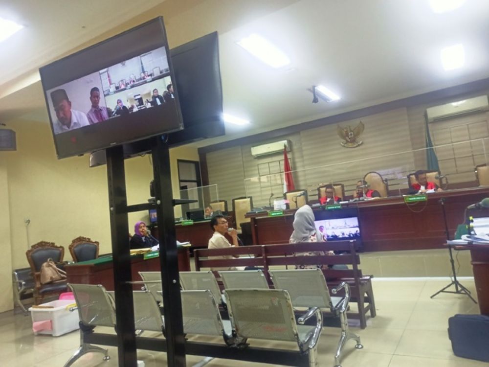 Heru saat menjelaskan soal PKH