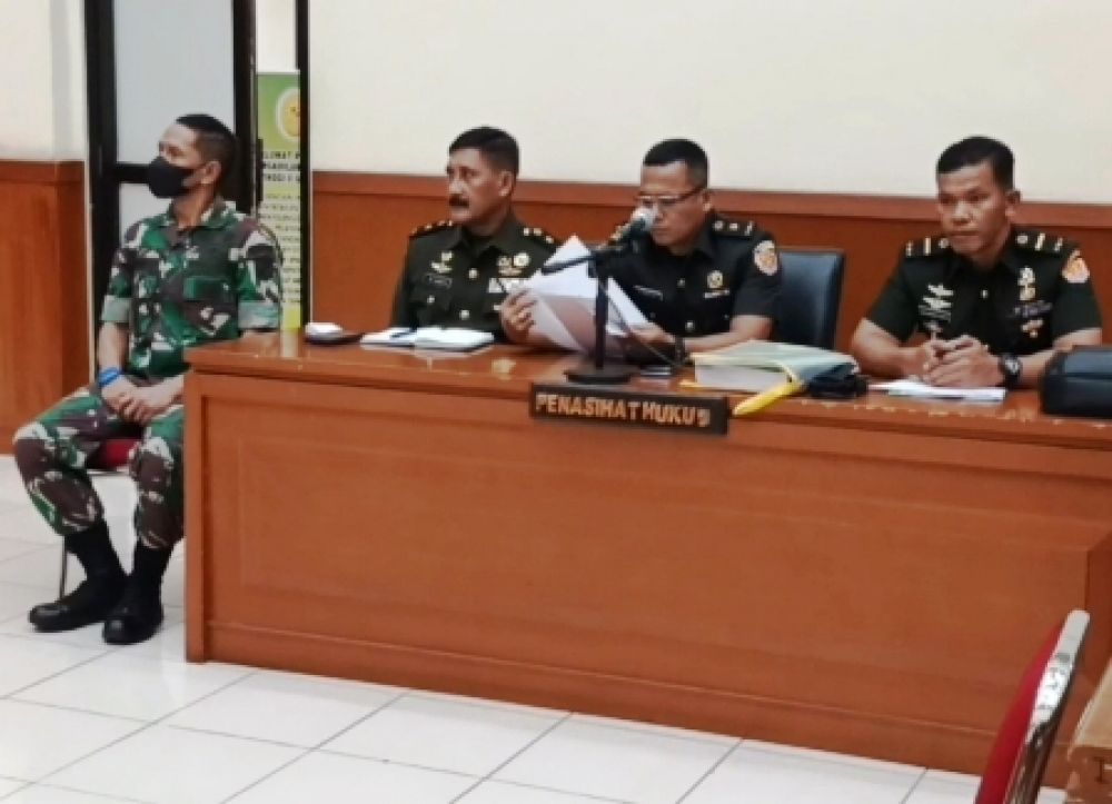 (kiri) Kolonel Priyanto