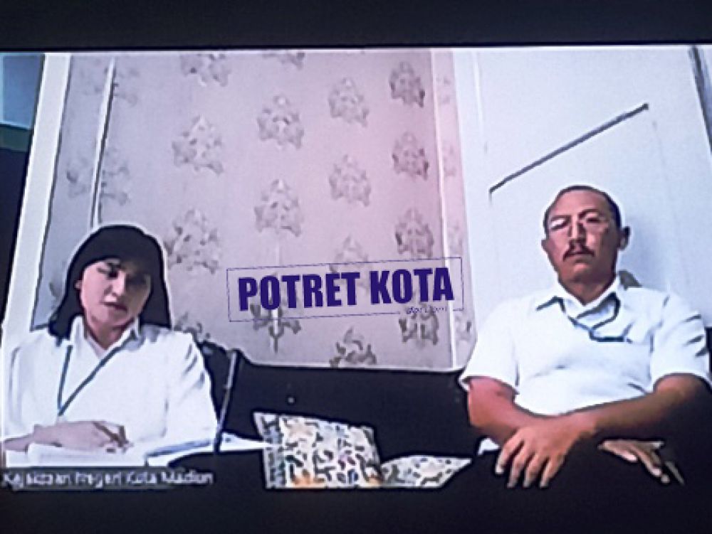 Rahajeng Elok Kartika Putri dan Jiono
