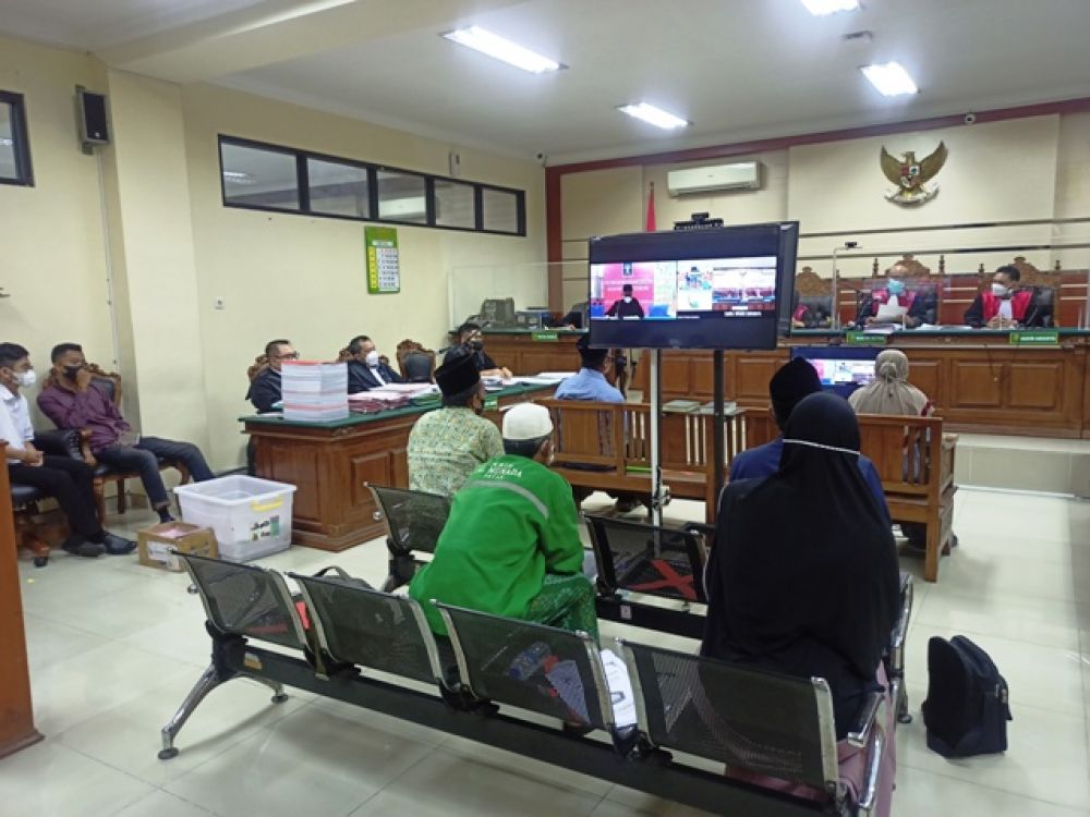 saksi A de Charge dari Kec. Gayam dan Gondang