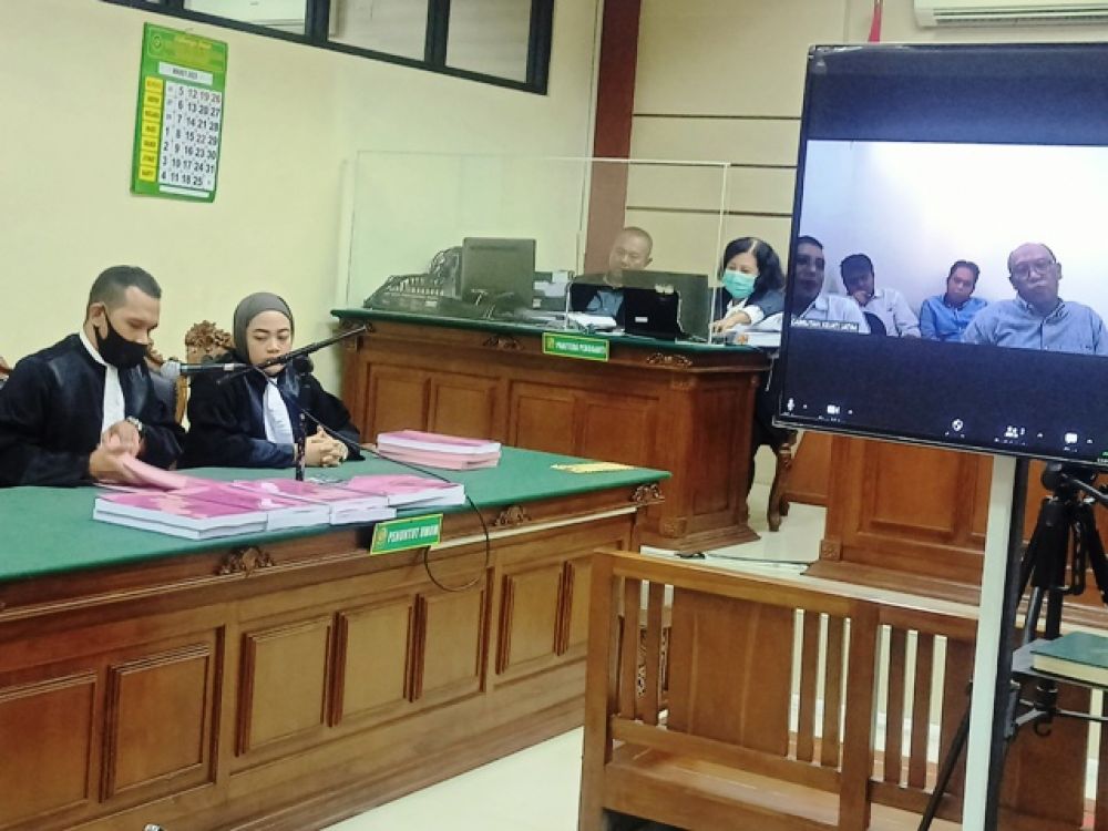 JPU saat membacakan tuntutan terdakwa korupsi Bank Jatim