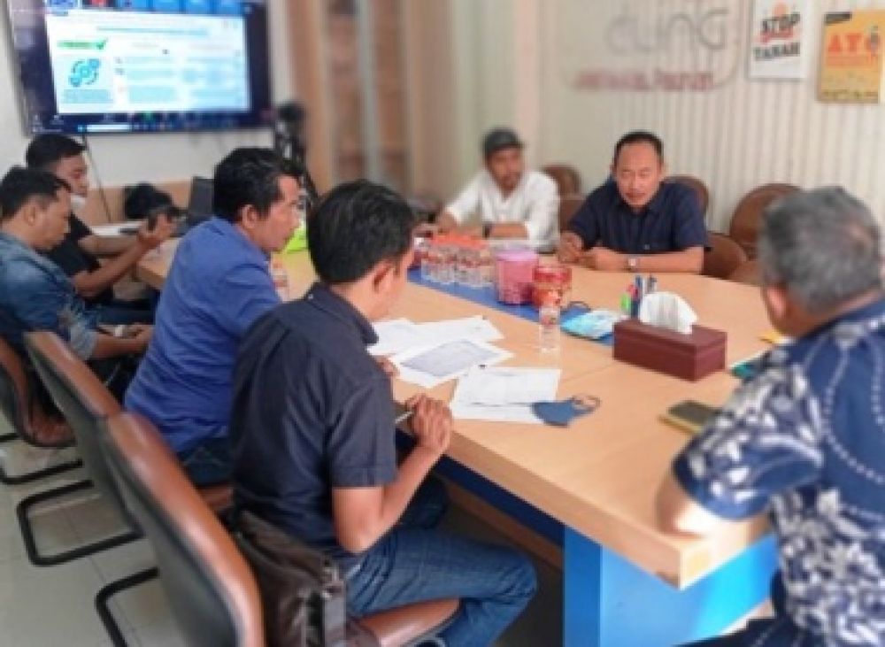Rapat Warga Menyoal Mafia Tanah Tambaksari