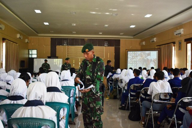 Kostrad Ngawi Diserbu 400 Pelajar